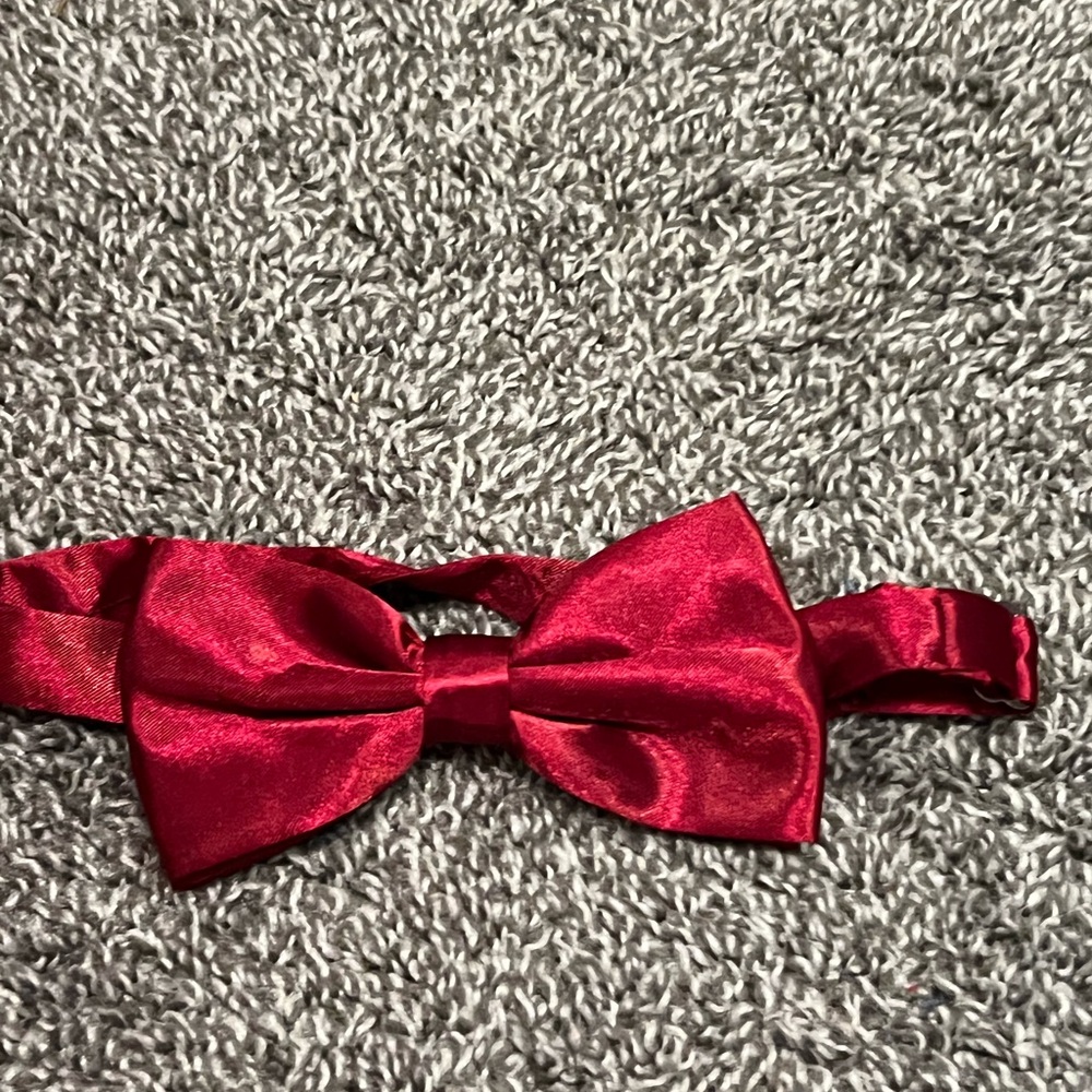 Classic Red Satin Bow Tie clip on